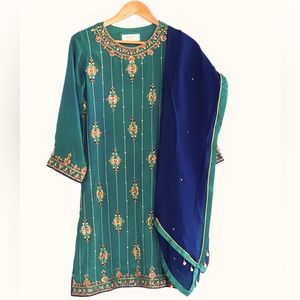 Original Zavviay 3pcs formal Indian/Pakistani outfit